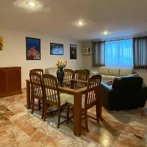 departamento-deli.quintano-roohotels.com/